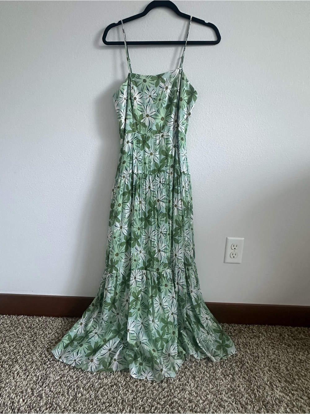 Revolve Margaux Maxi Dress in Green & White Floral, Size Medium - Picture 2 of 7